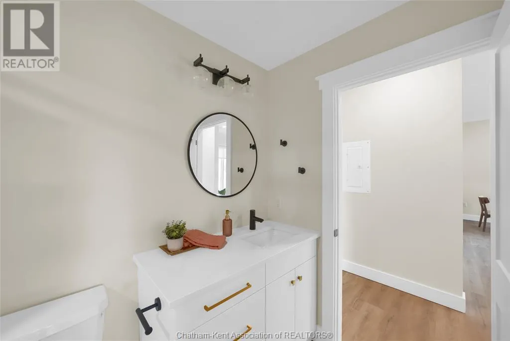 364 Grand AVENUE East Unit# 401