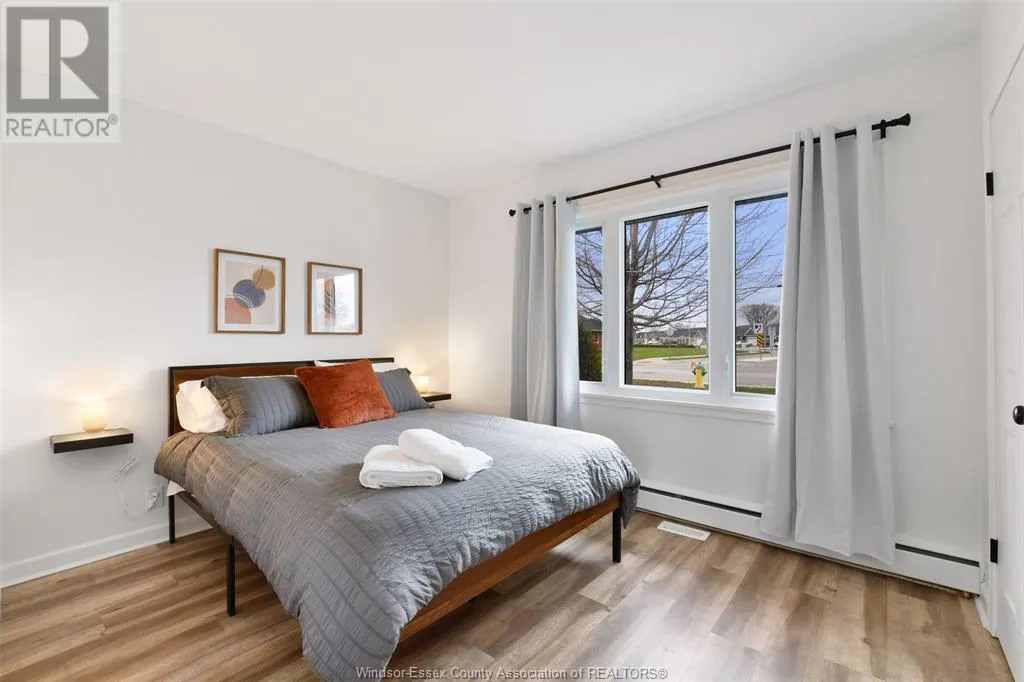 208 ROBSON