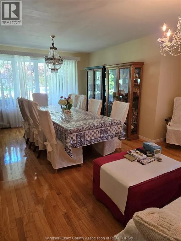 12139 PAPINEAU CRT