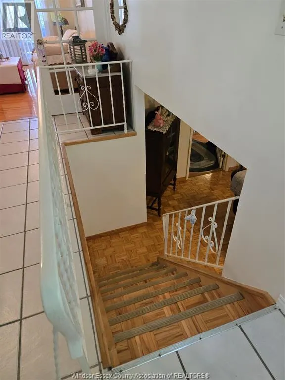 12139 PAPINEAU CRT