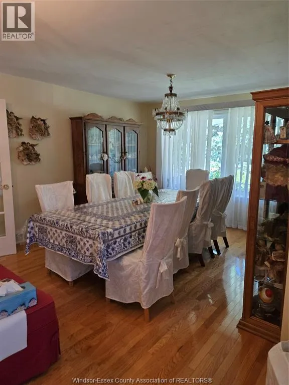 12139 PAPINEAU CRT