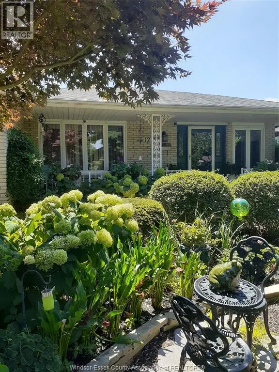 12139 PAPINEAU CRT