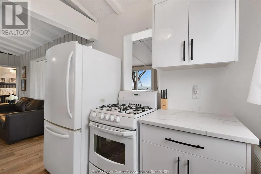206 ROBSON