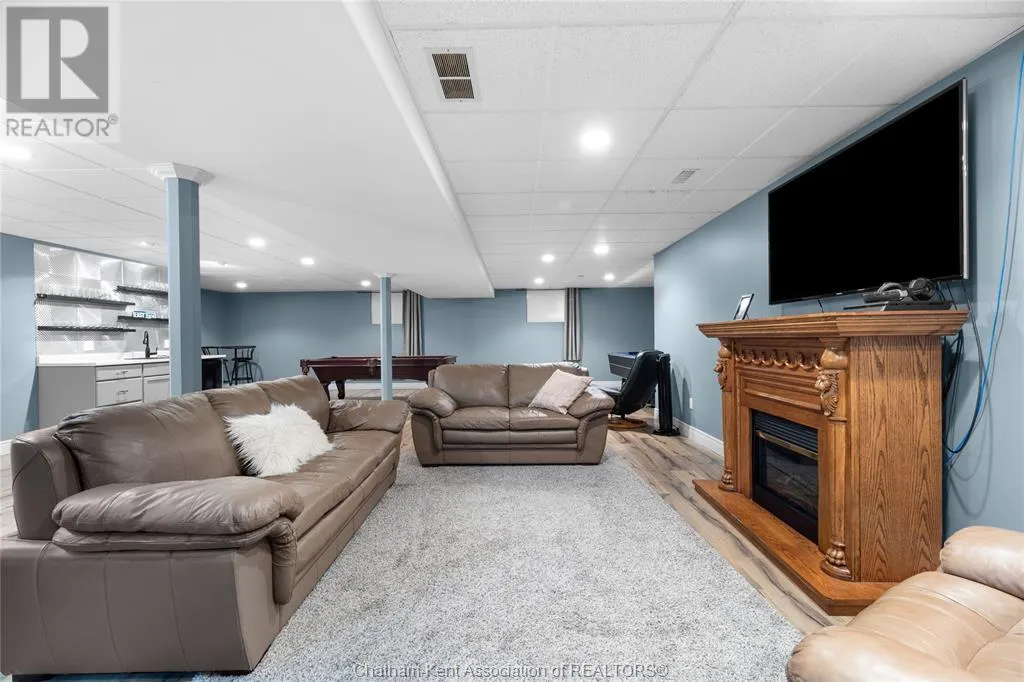 7423 Riverview LINE