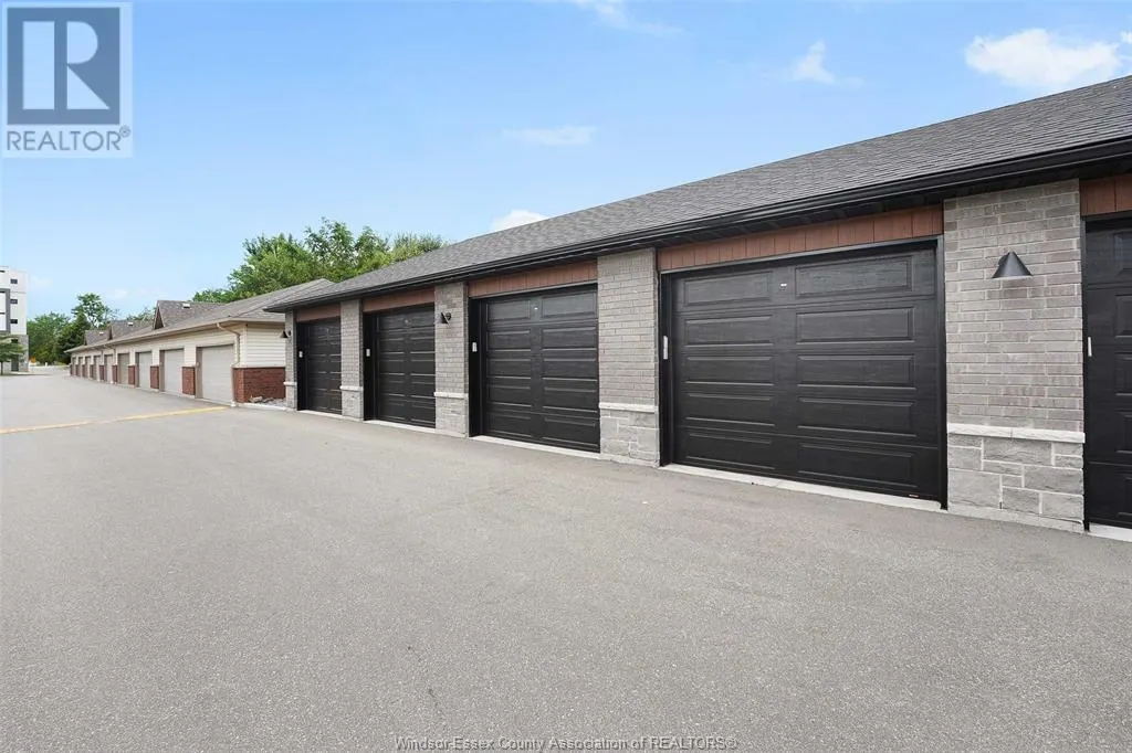 2550 SANDWICH WEST PARKWAY Unit# 110