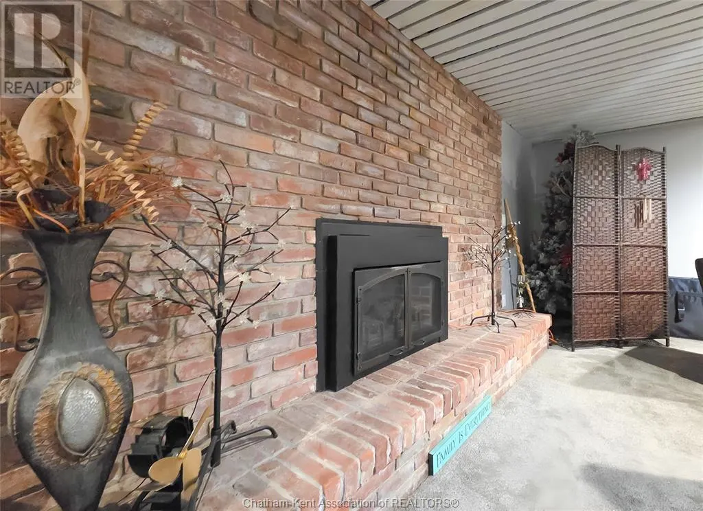 539 INDIAN CREEK ROAD West