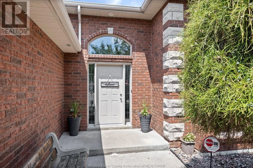 395 DONLON STREET