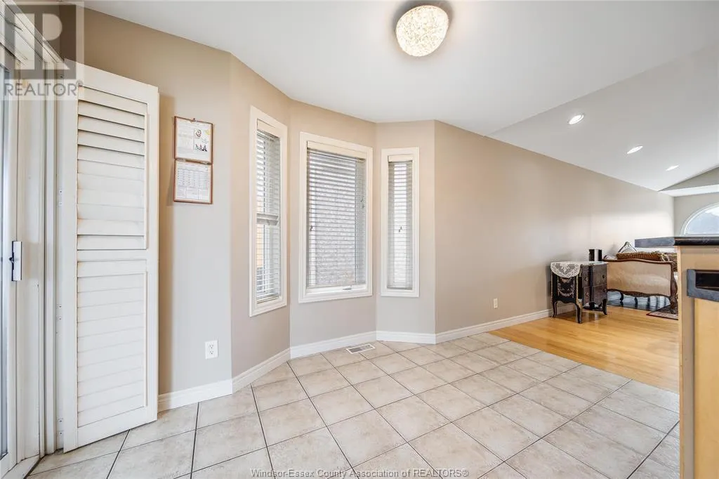 160 BRANTON CRESCENT