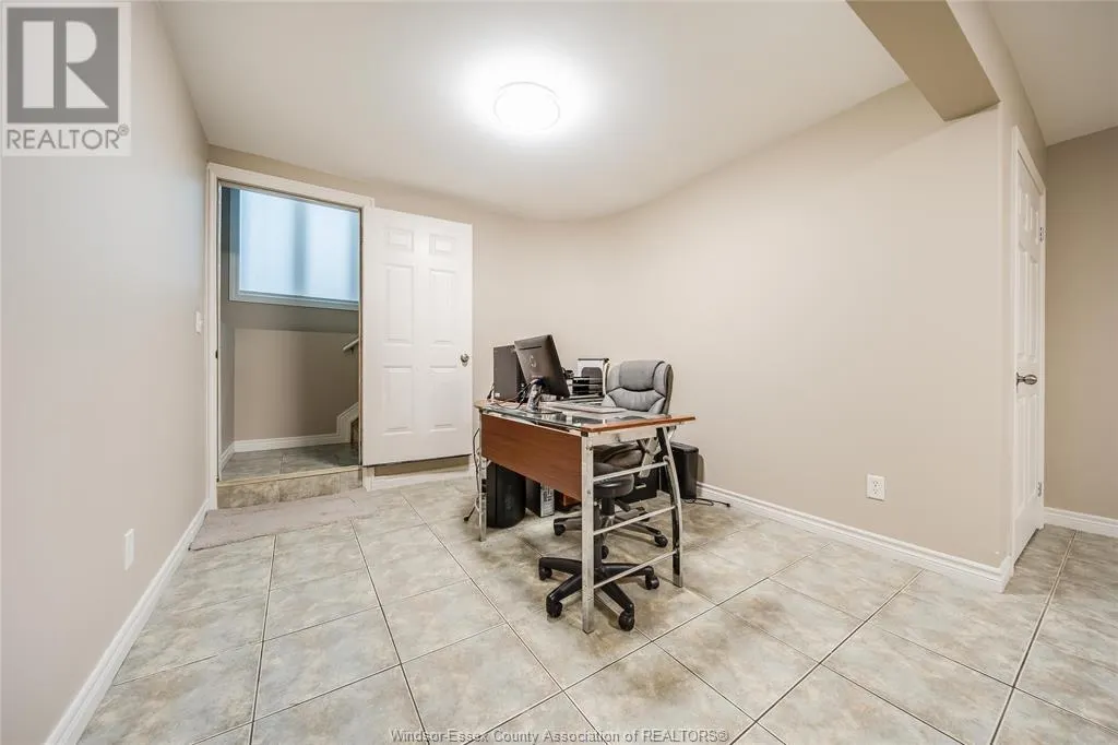 160 BRANTON CRESCENT