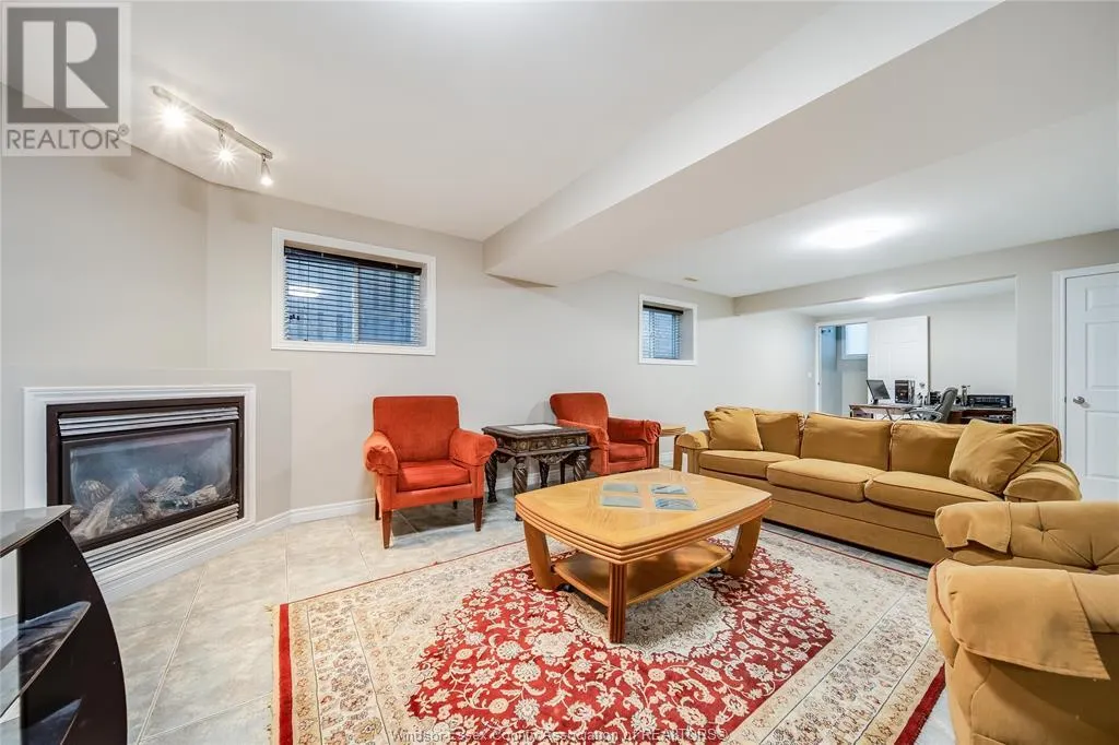 160 BRANTON CRESCENT