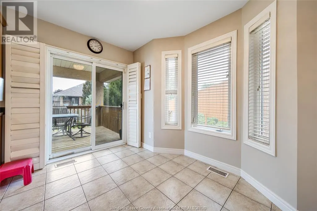 160 BRANTON CRESCENT