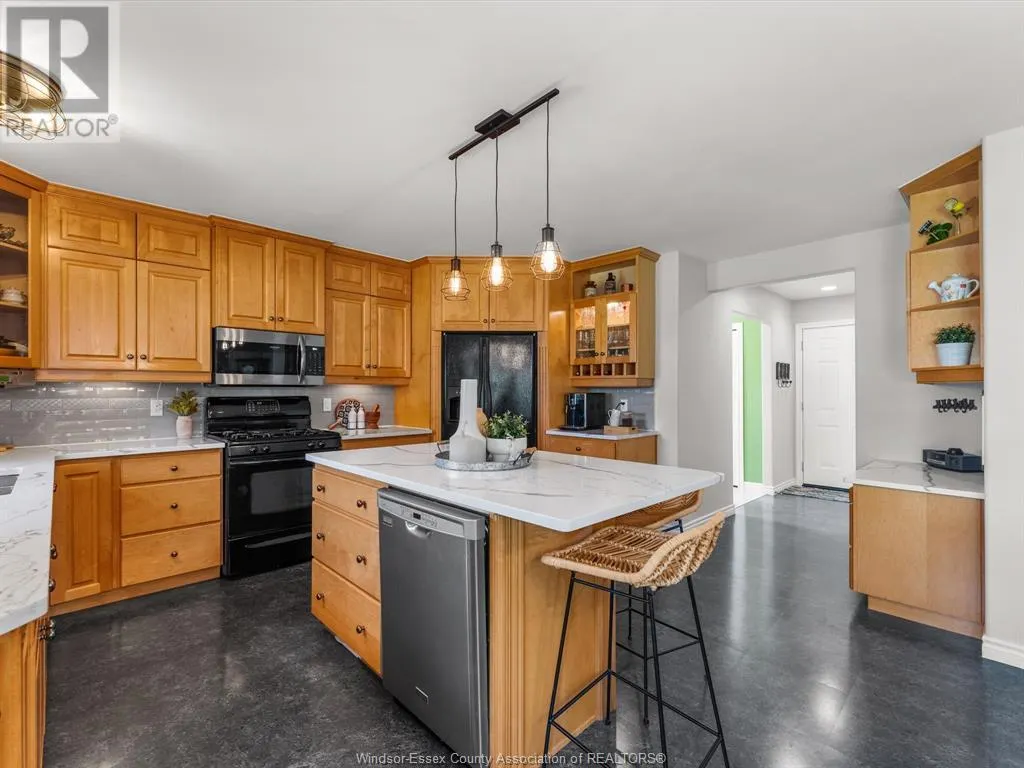 2115 County Road 27