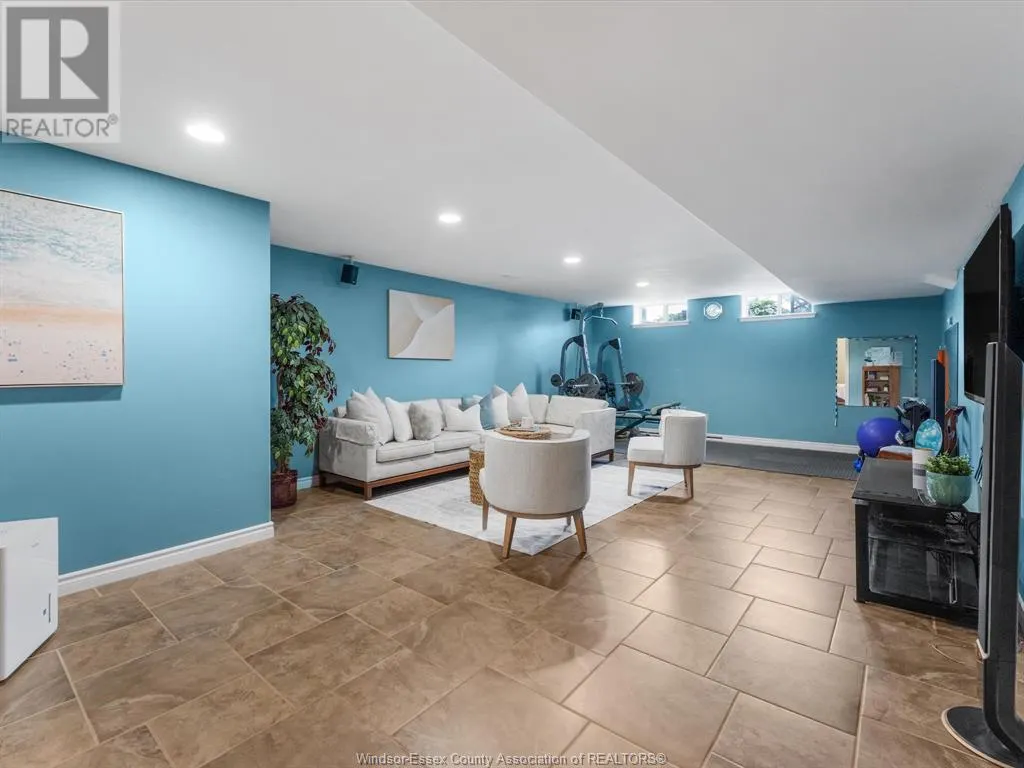2115 County Road 27