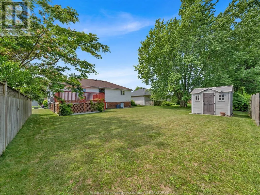 44 SHERWOOD AVENUE