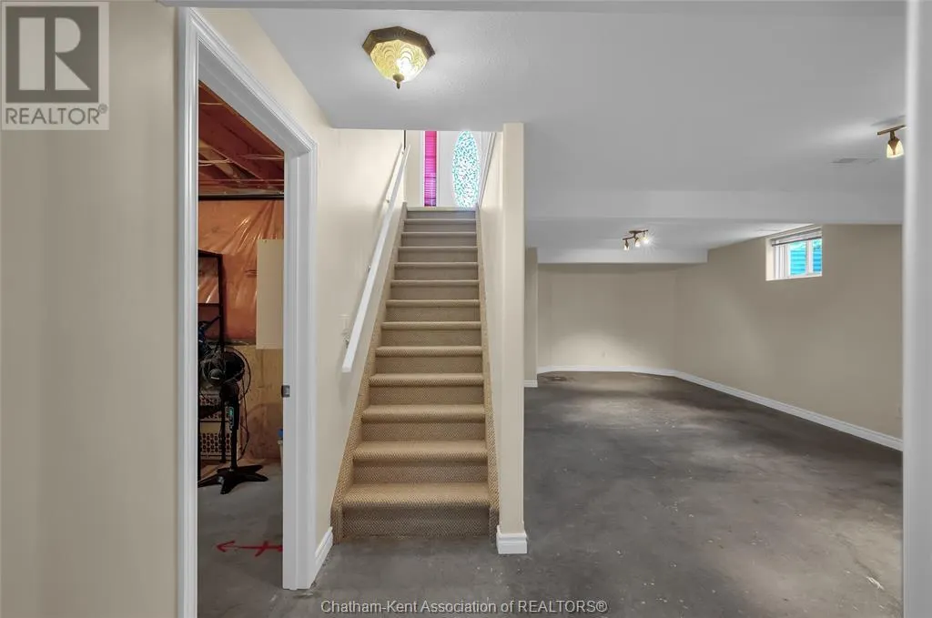 44 Regal DRIVE