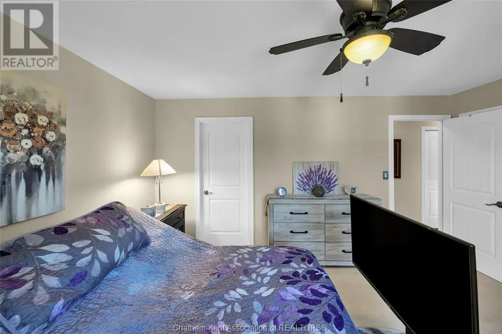 44 Regal DRIVE