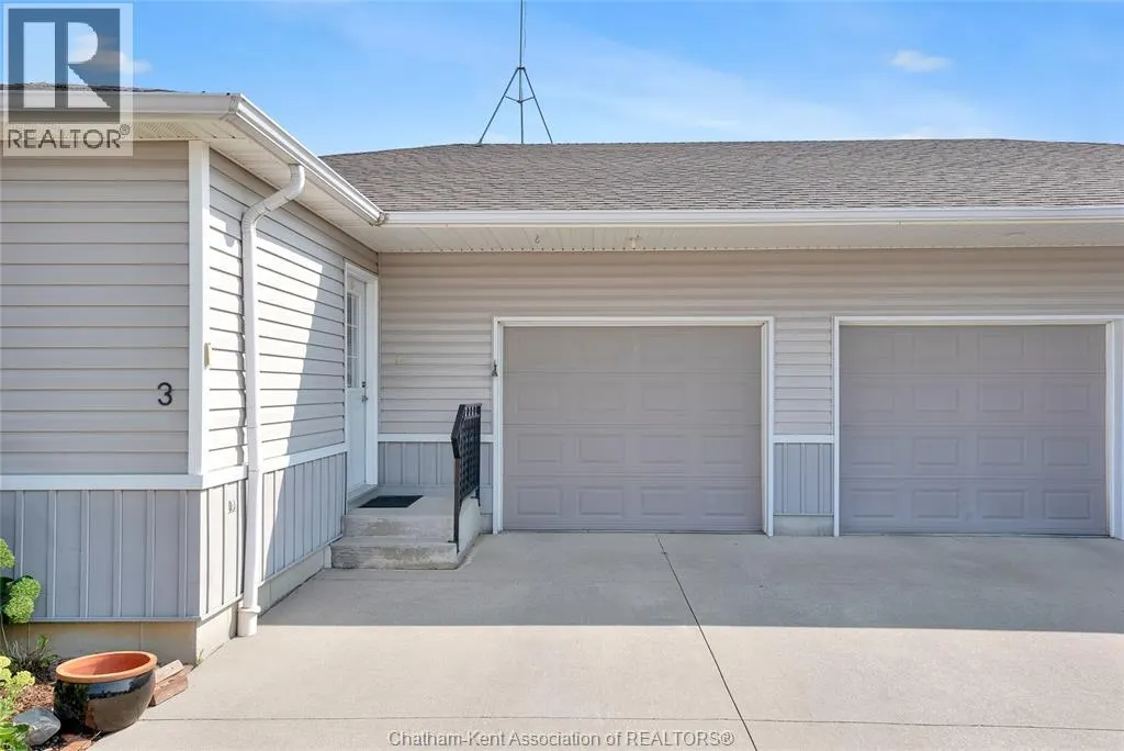 3 Schooner COURT