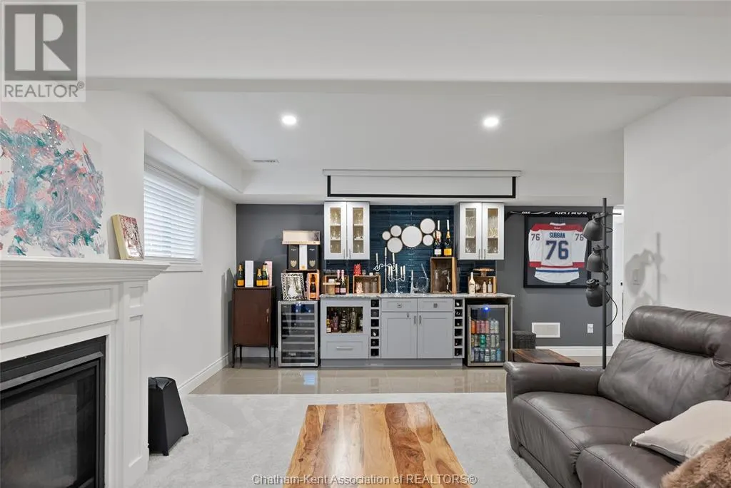 31 PEACHTREE LANE