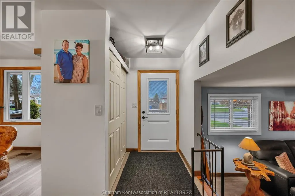 12 DONALDA DRIVE