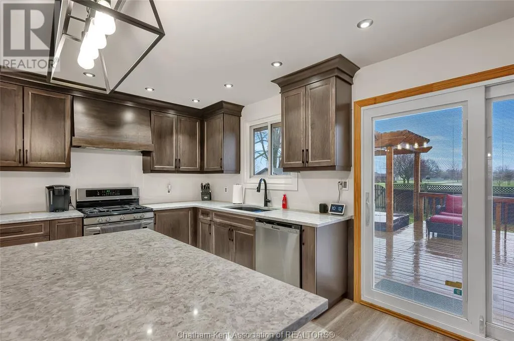 12 DONALDA DRIVE