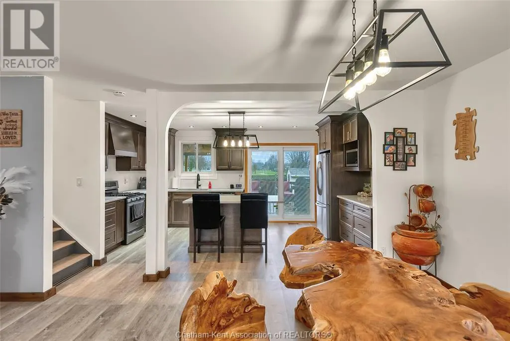 12 DONALDA DRIVE