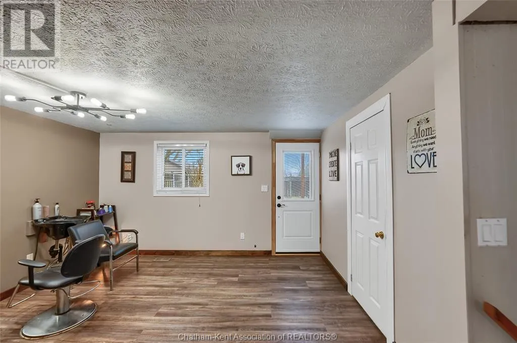 12 DONALDA DRIVE