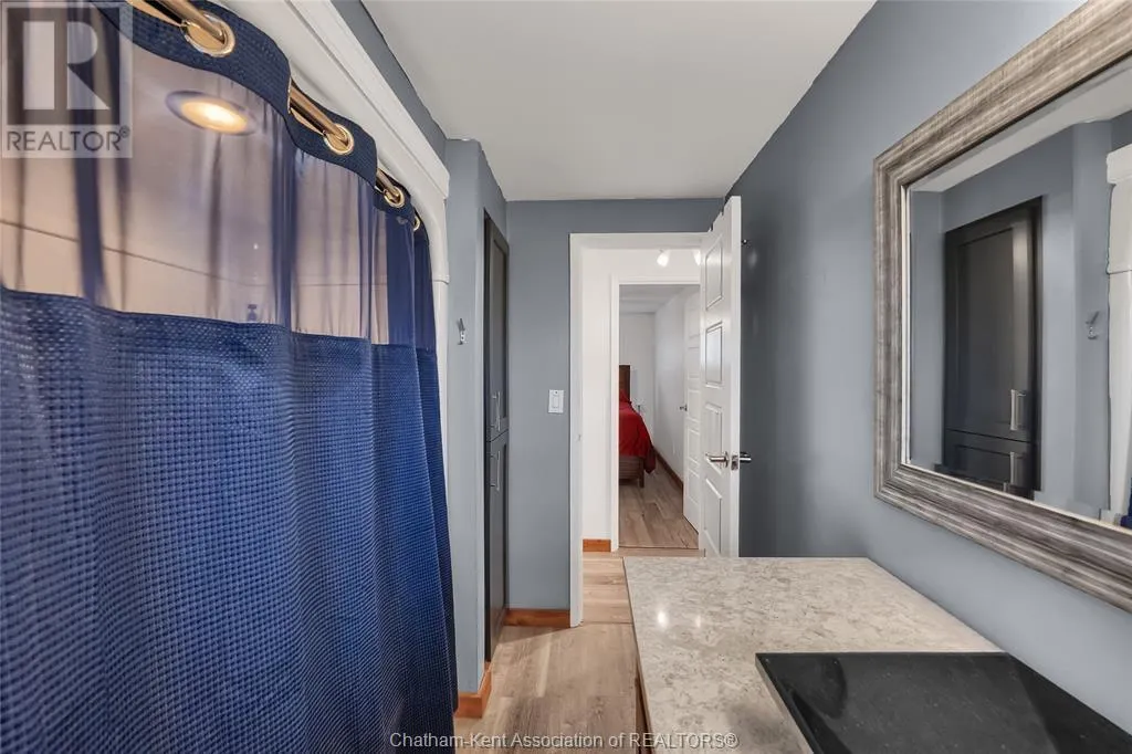 12 DONALDA DRIVE