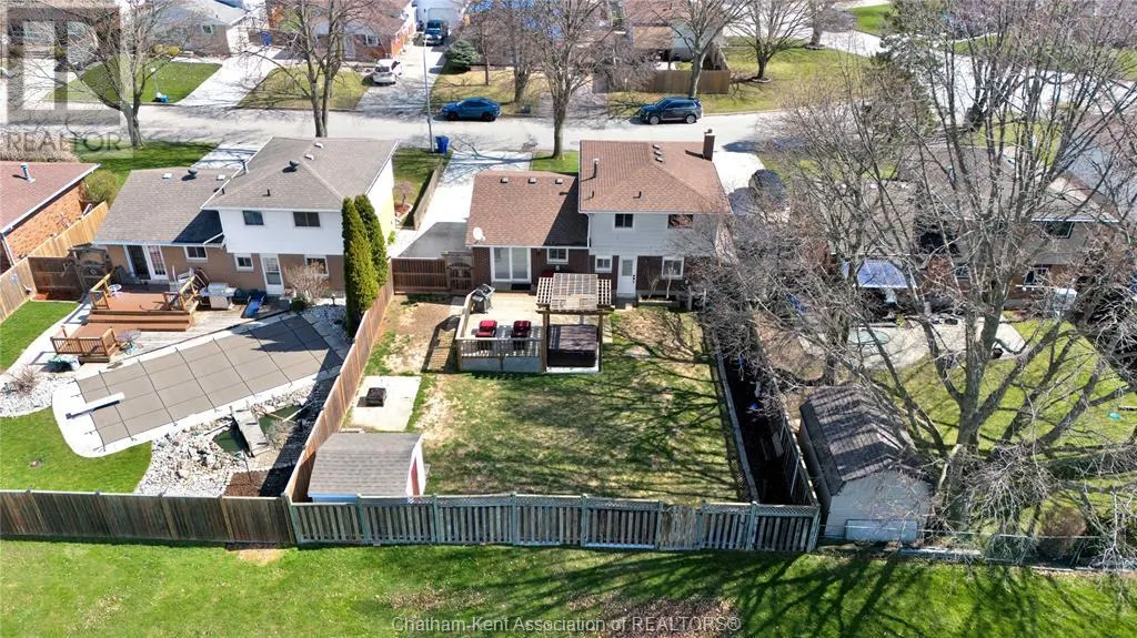12 DONALDA DRIVE