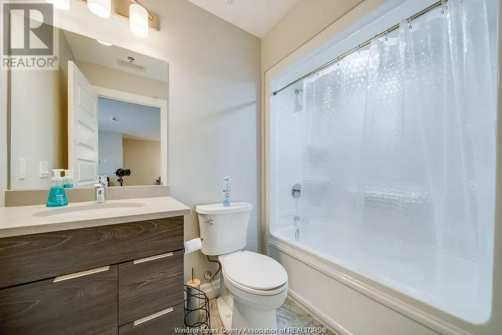 728 BROWNSTONE DRIVE Unit# 406