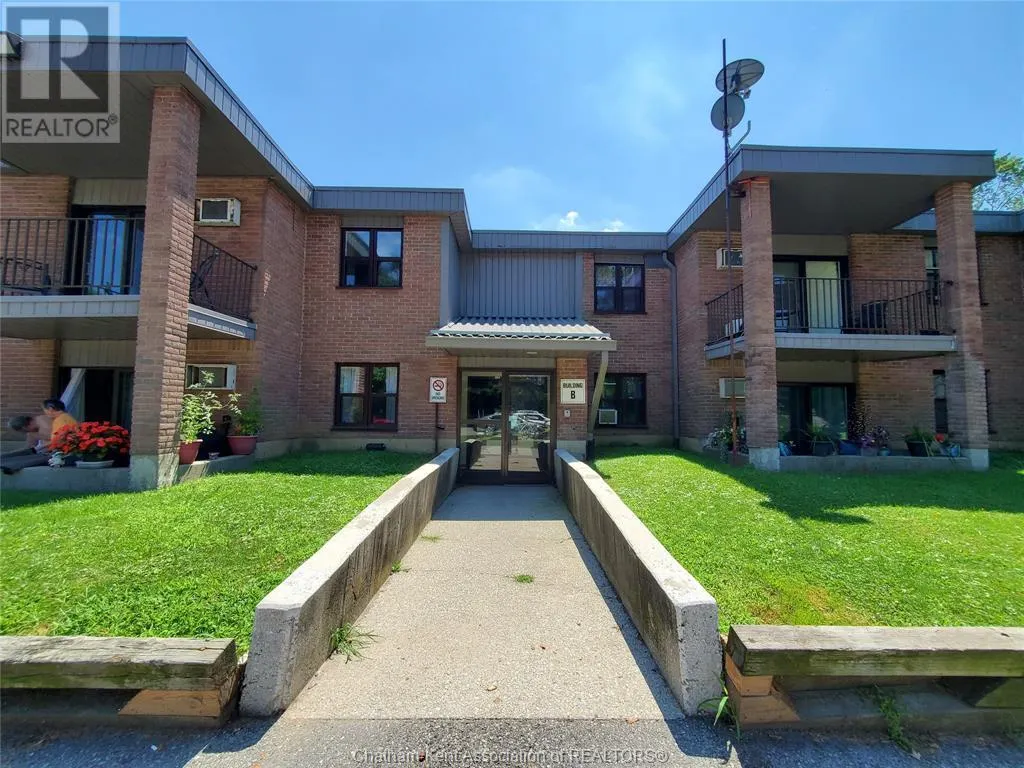 12 Montgomery DRIVE Unit# B106
