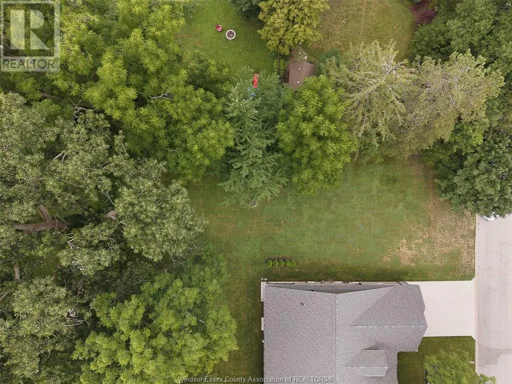 110 LAUREL STREET