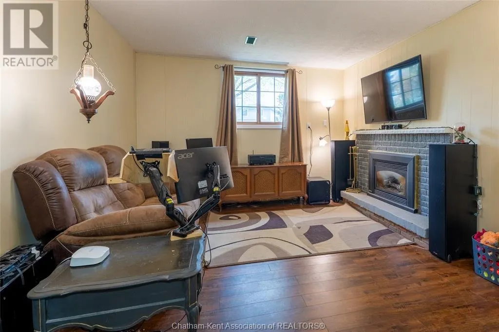 12 Sioux DRIVE