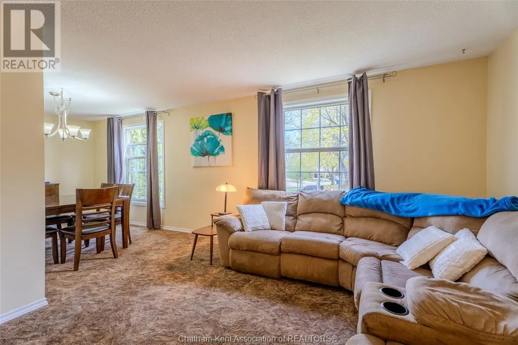 12 Sioux DRIVE