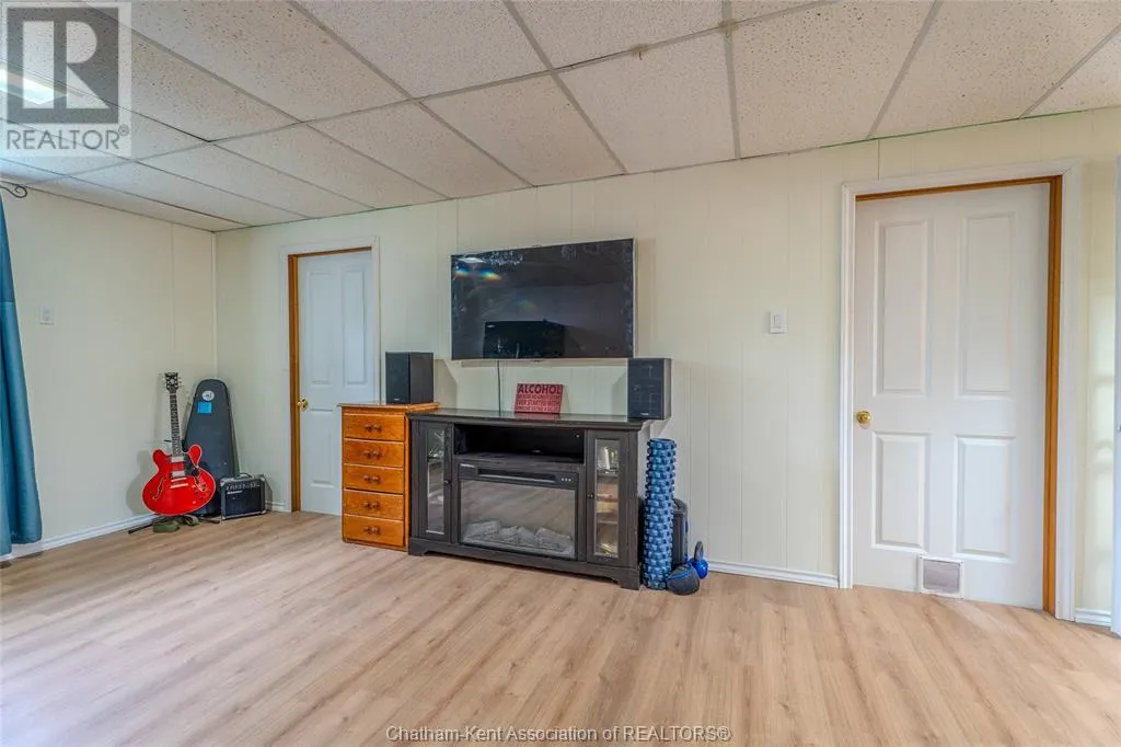 12 Sioux DRIVE