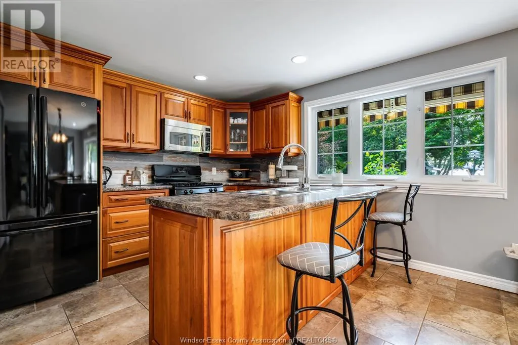 4558 TALBOT TRAIL