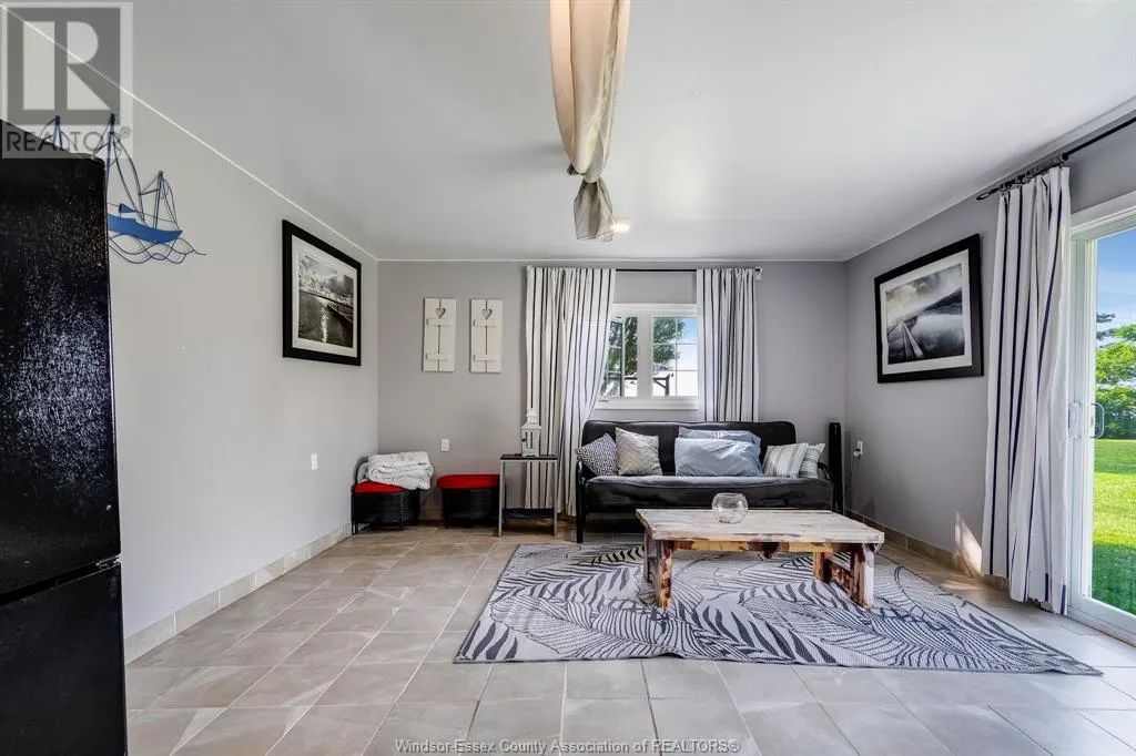 4558 TALBOT TRAIL
