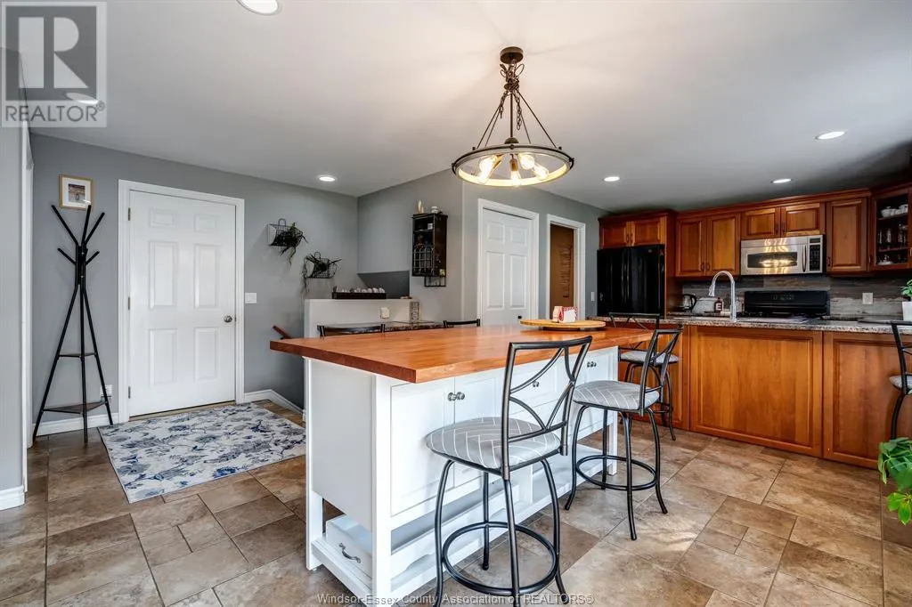 4558 TALBOT TRAIL
