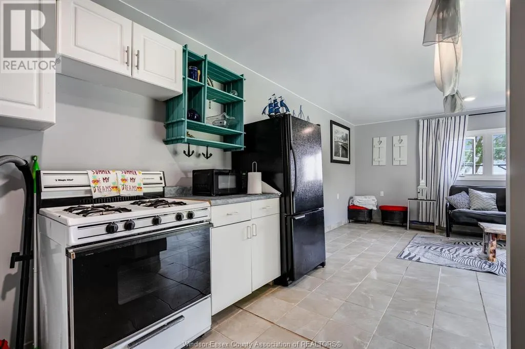 4558 TALBOT TRAIL
