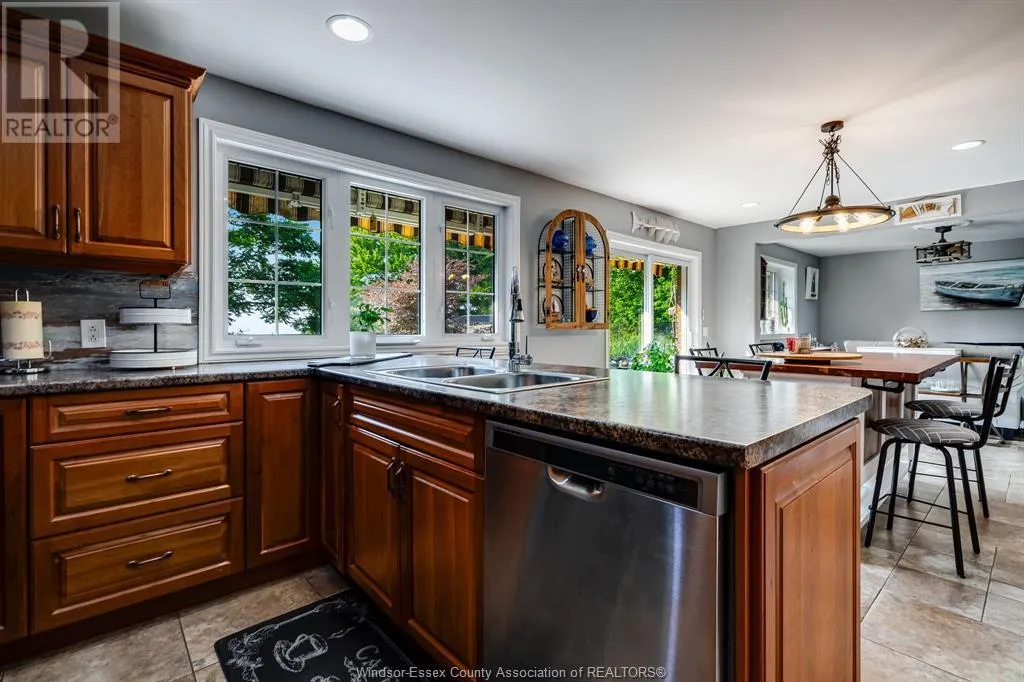 4558 TALBOT TRAIL