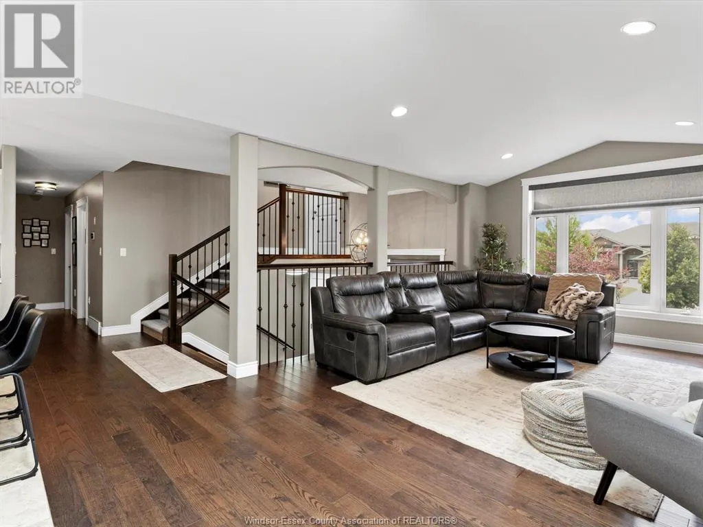 1355 LEGENDS LN