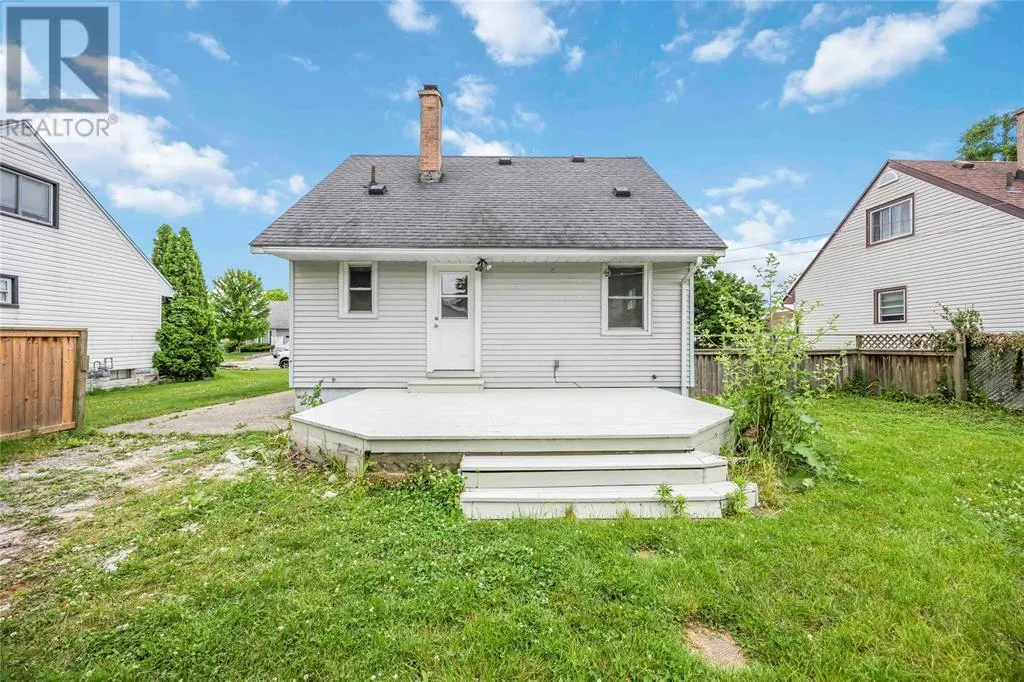 136 CHESTNUT AVENUE