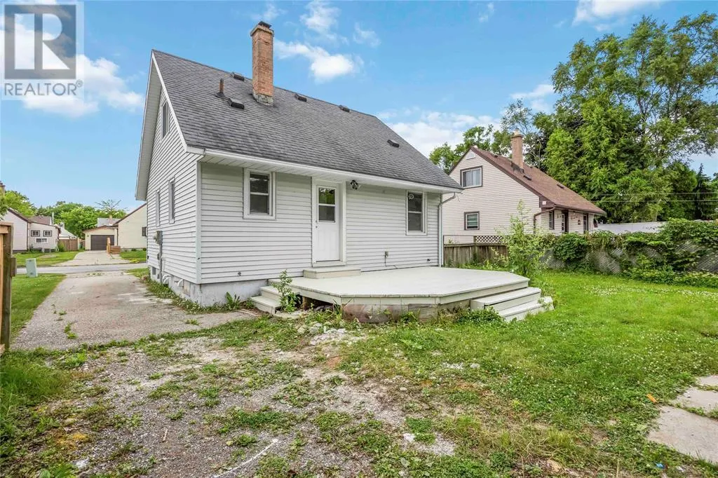 136 CHESTNUT AVENUE