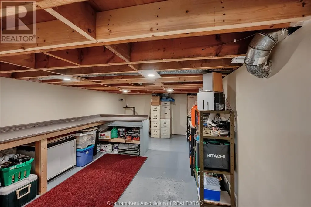110 GLENGARRY CRESCENT