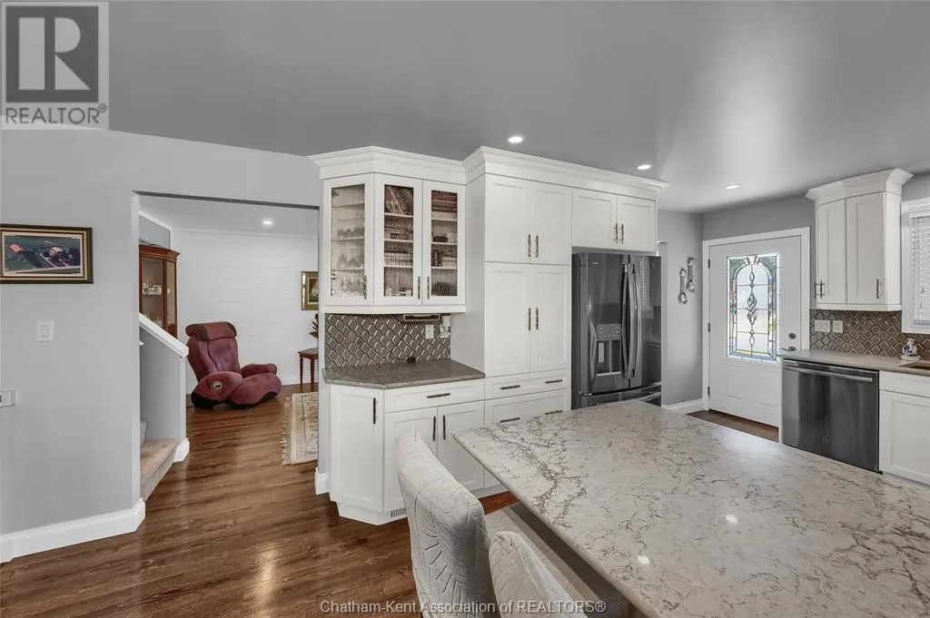 110 GLENGARRY CRESCENT