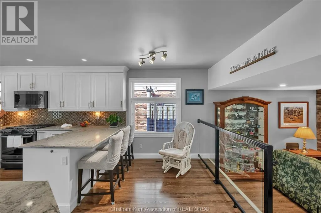 110 GLENGARRY CRESCENT