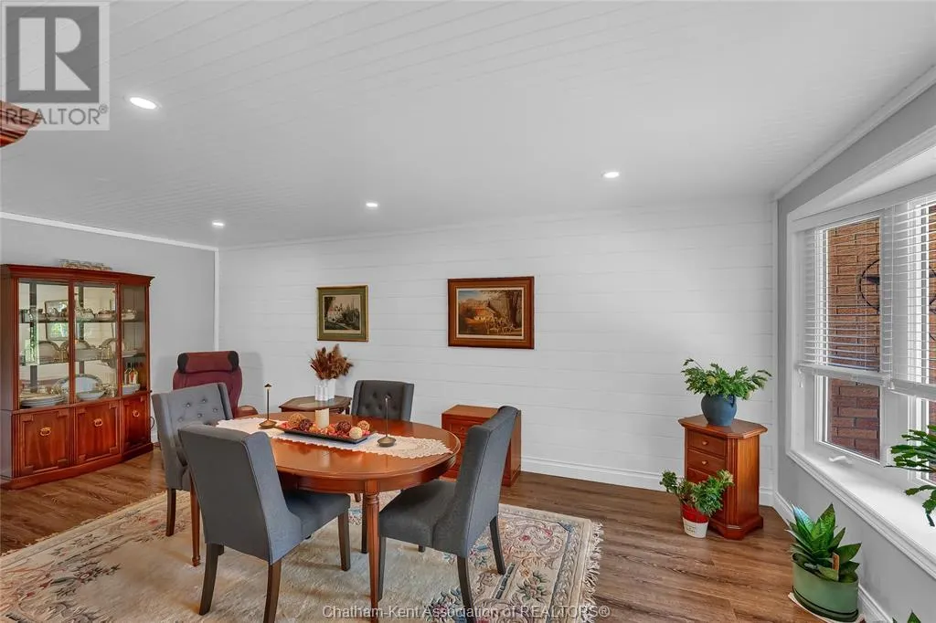110 GLENGARRY CRESCENT
