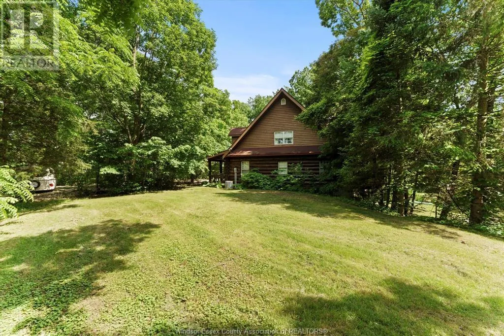 4755 4th Concession