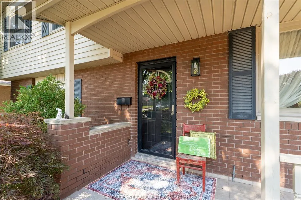 235 Merritt AVENUE