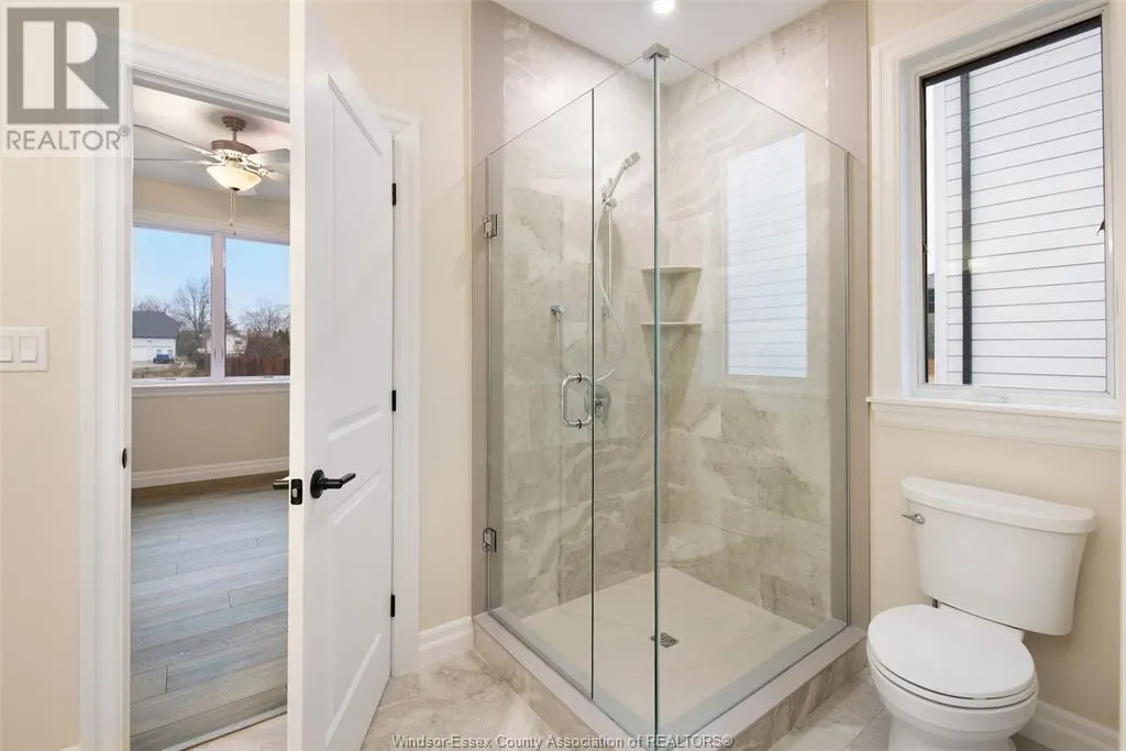 53 BELLEVIEW