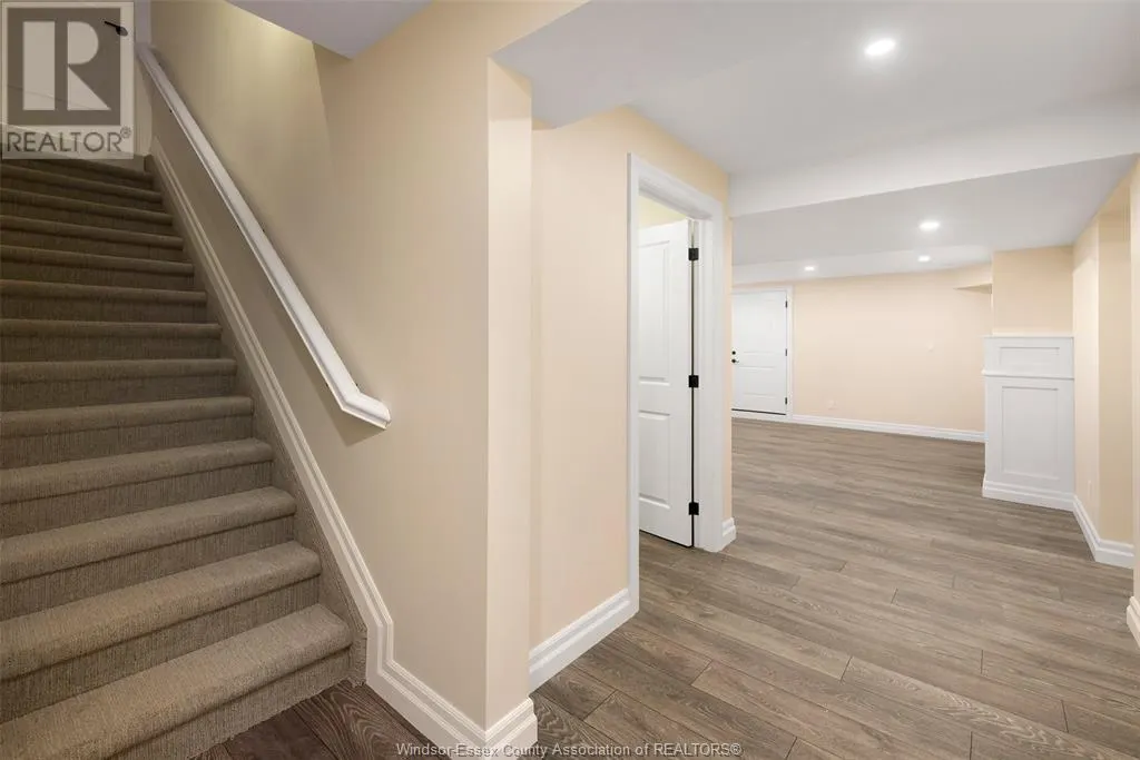 53 BELLEVIEW